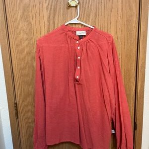 NWT Coral Universal Thread Shirt